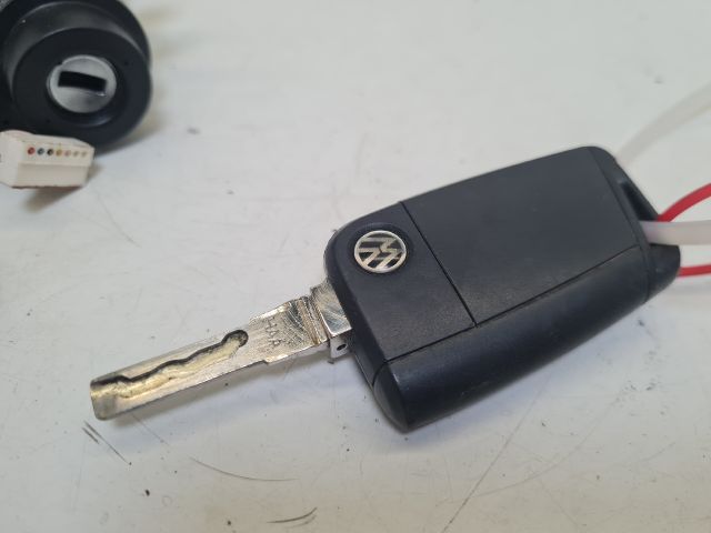 bontott VW GOLF VII Gyújtáskapcsoló Házzal