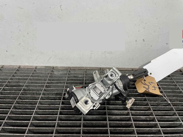 bontott VW GOLF VII Gyújtáskapcsoló