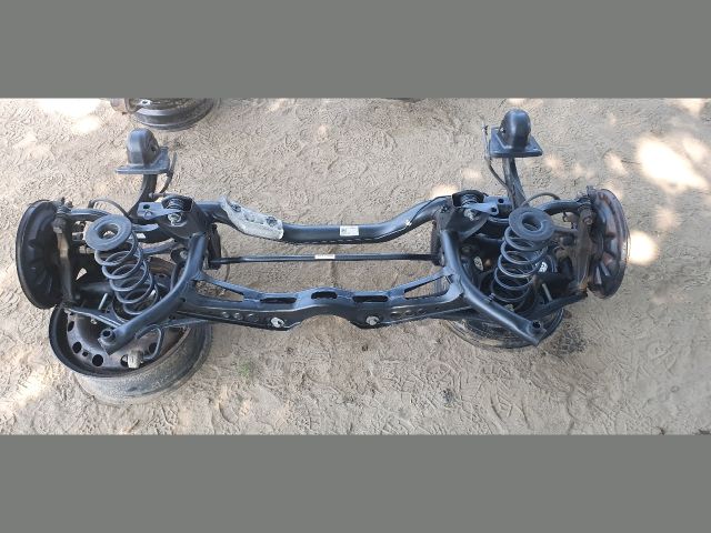 bontott VW GOLF VII Hátsó Híd (Tárcsafékes)