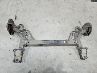 bontott VW GOLF VII Hátsó Híd (Tárcsafékes)