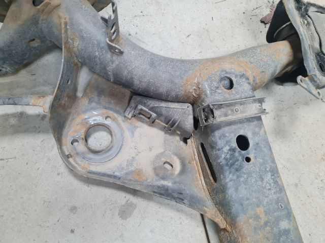 bontott VW GOLF VII Hátsó Híd (Tárcsafékes)