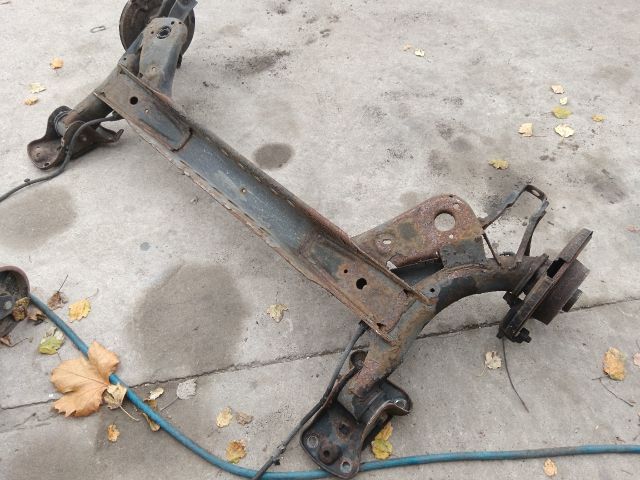 bontott VW GOLF VII Hátsó Híd (Tárcsafékes)