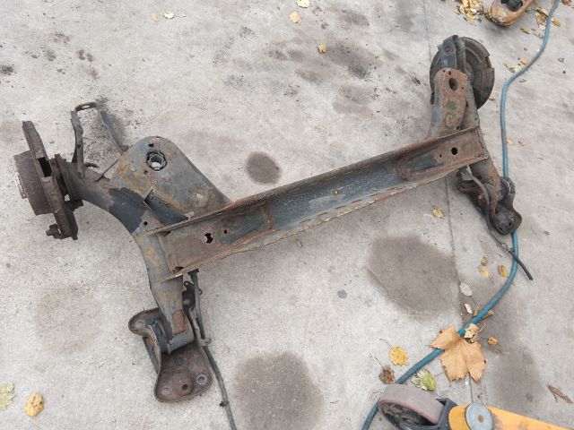 bontott VW GOLF VII Hátsó Híd (Tárcsafékes)