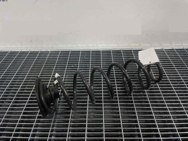 bontott VW GOLF VII Hátsó Rugó