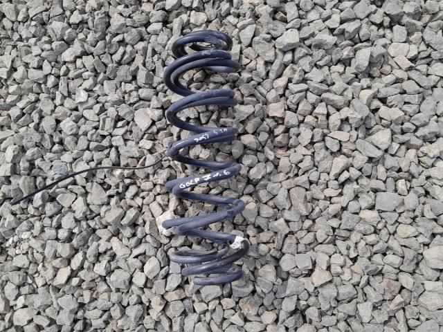 bontott VW GOLF VII Hátsó Rugó