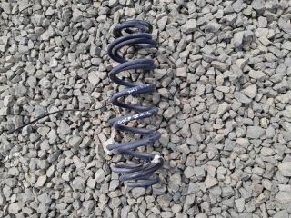 bontott VW GOLF VII Hátsó Rugó