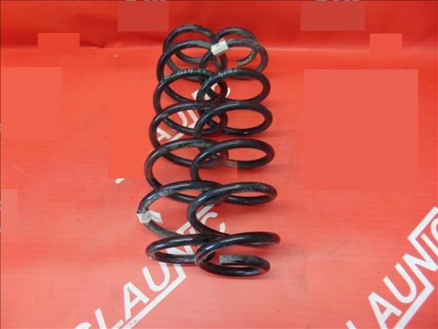 bontott VW GOLF VII Hátsó Rugó