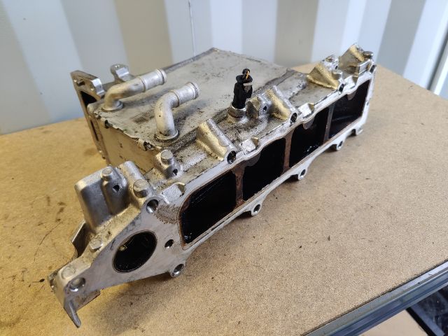 bontott VW GOLF VII Intercooler