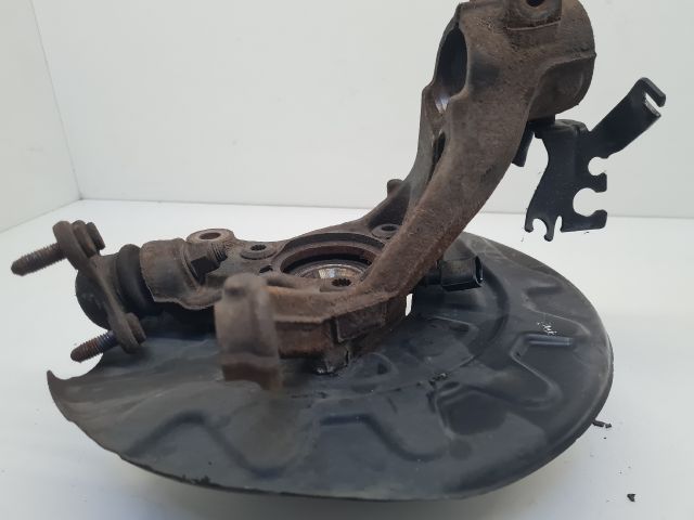 bontott VW GOLF VII Jobb első Csonkállvány Kerékaggyal