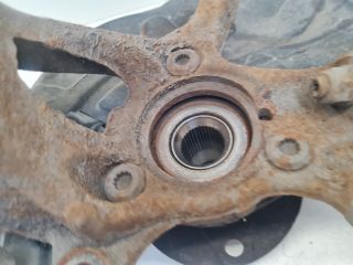 bontott VW GOLF VII Jobb első Csonkállvány Kerékaggyal