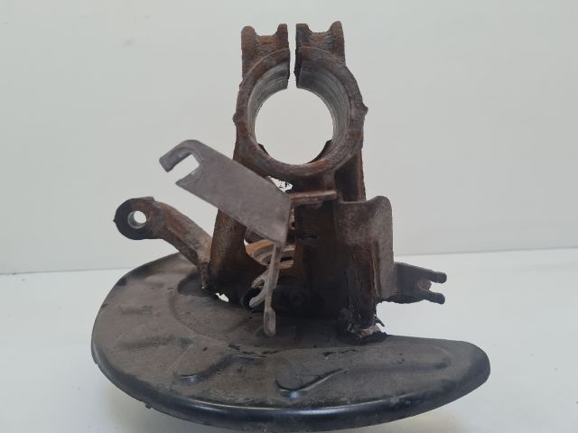 bontott VW GOLF VII Jobb első Csonkállvány Kerékaggyal