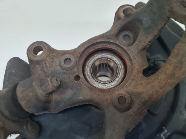 bontott VW GOLF VII Jobb első Csonkállvány Kerékaggyal