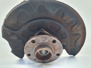 bontott VW GOLF VII Jobb első Csonkállvány Kerékaggyal