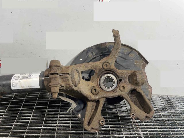 bontott VW GOLF VII Jobb első Csonkállvány