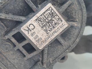 bontott VW GOLF VII Jobb első Féknyereg Munkahengerrel