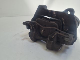 bontott VW GOLF VII Jobb első Féknyereg Munkahengerrel