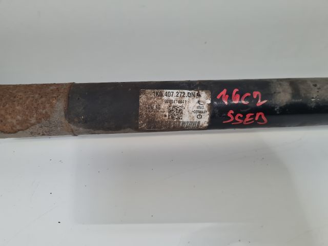 bontott VW GOLF VII Jobb Féltengely