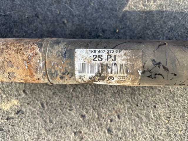 bontott VW GOLF VII Jobb Féltengely