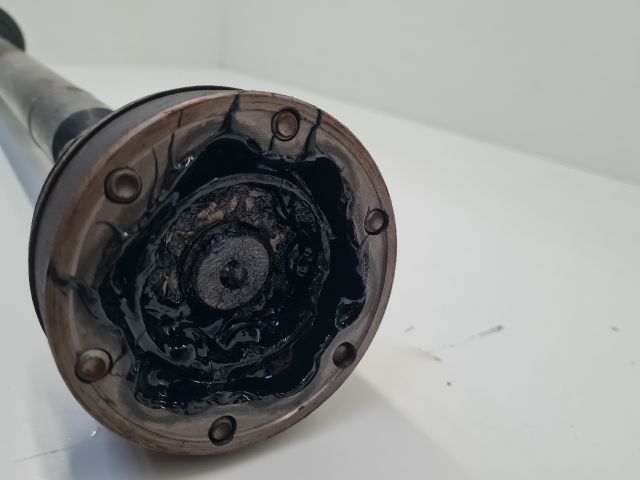 bontott VW GOLF VII Jobb Féltengely