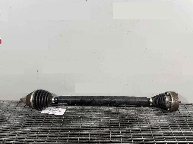 bontott VW GOLF VII Jobb Féltengely