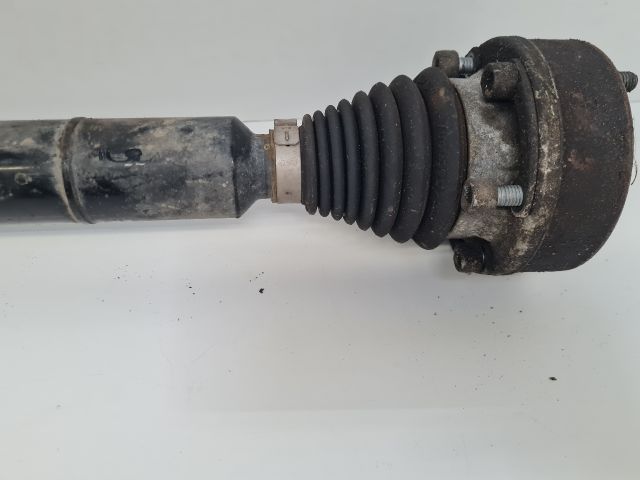 bontott VW GOLF VII Jobb Féltengely