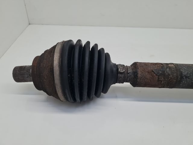 bontott VW GOLF VII Jobb Féltengely