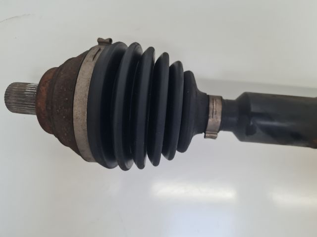 bontott VW GOLF VII Jobb Féltengely