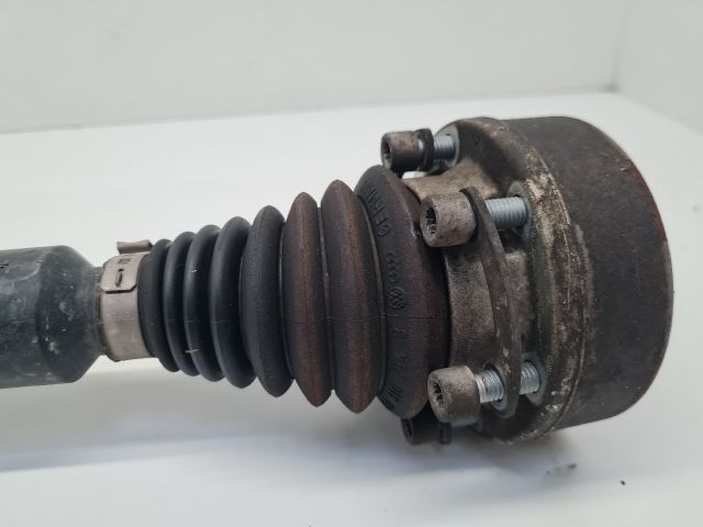 bontott VW GOLF VII Jobb Féltengely