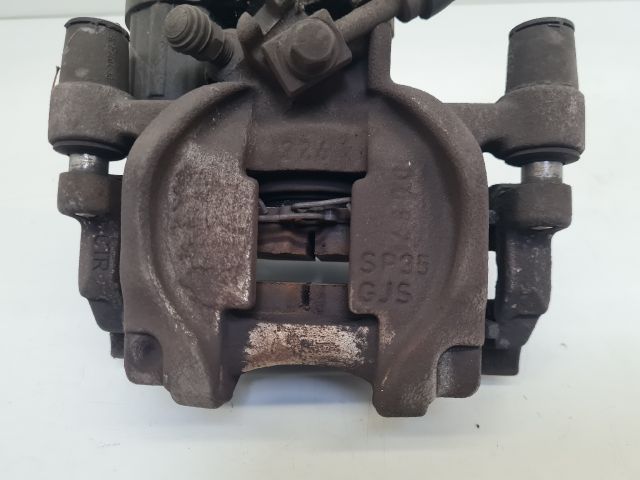 bontott VW GOLF VII Jobb hátsó Féknyereg Munkahengerrel