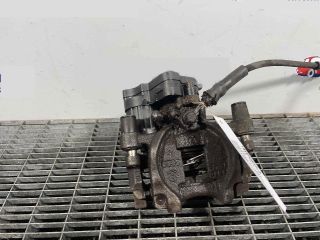 bontott VW GOLF VII Jobb hátsó Féknyereg Munkahengerrel