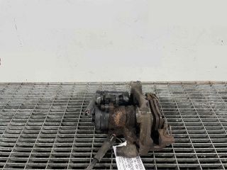 bontott VW GOLF VII Jobb hátsó Féknyereg Munkahengerrel