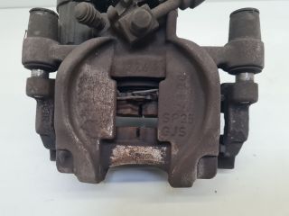 bontott VW GOLF VII Jobb hátsó Féknyereg Munkahengerrel