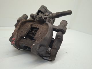 bontott VW GOLF VII Jobb hátsó Féknyereg Munkahengerrel