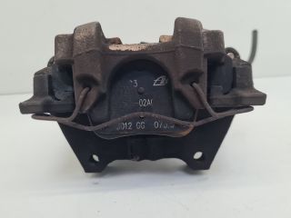 bontott VW GOLF VII Jobb hátsó Féknyereg Munkahengerrel