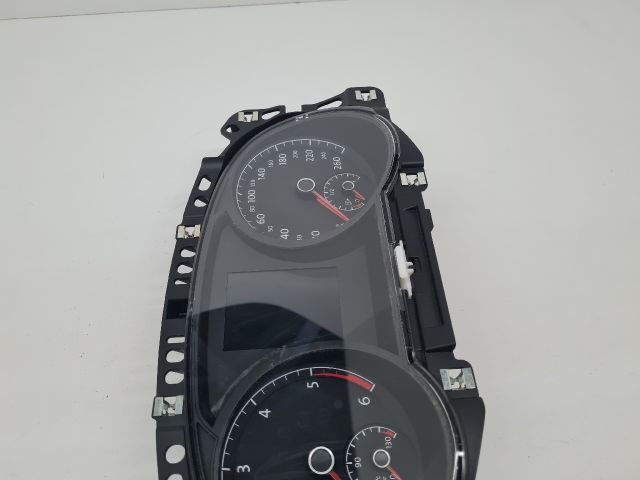 bontott VW GOLF VII Kilométeróra