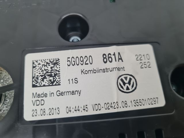 bontott VW GOLF VII Kilométeróra