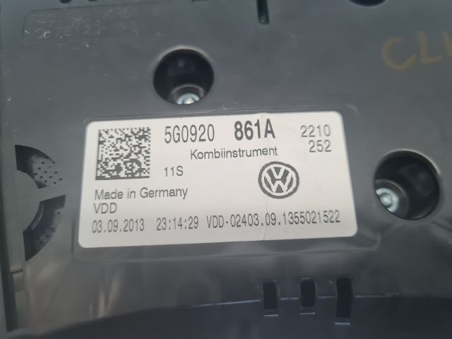 bontott VW GOLF VII Kilométeróra