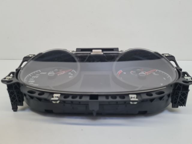 bontott VW GOLF VII Kilométeróra