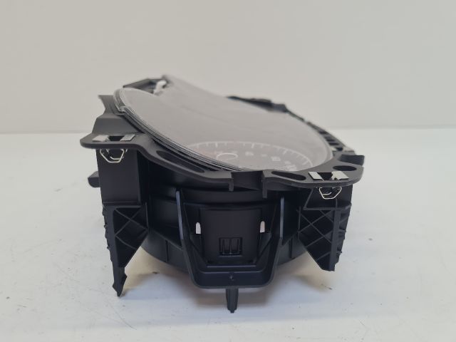 bontott VW GOLF VII Kilométeróra