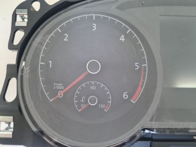 bontott VW GOLF VII Kilométeróra