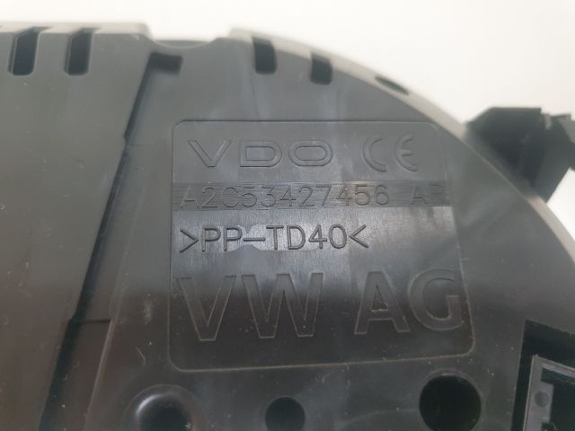 bontott VW GOLF VII Kilométeróra