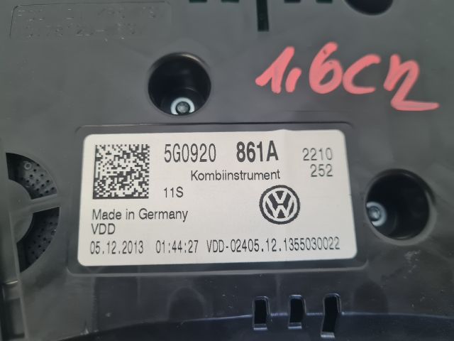 bontott VW GOLF VII Kilométeróra