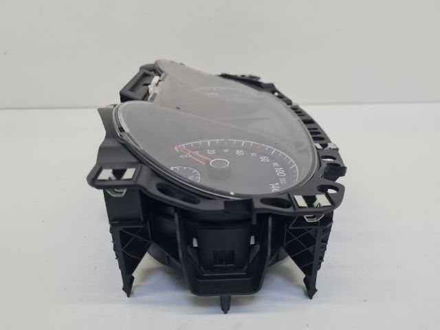 bontott VW GOLF VII Kilométeróra