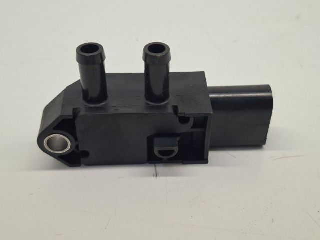 bontott VW GOLF VII Kipufogó Nyomásérzékelő