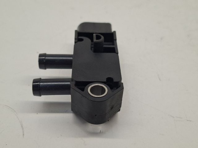 bontott VW GOLF VII Kipufogó Nyomásérzékelő