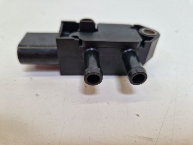 bontott VW GOLF VII Kipufogó Nyomásérzékelő