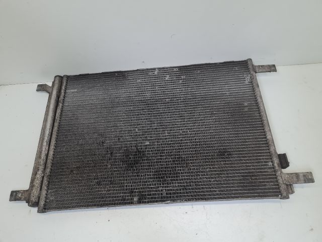 bontott VW GOLF VII Klímahűtő Radiátor