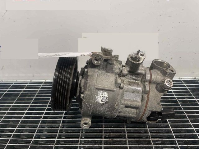 bontott VW GOLF VII Klímakompresszor