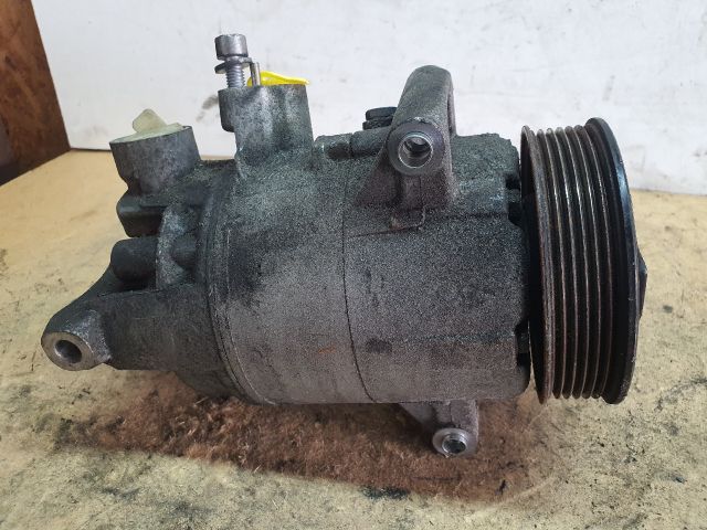 bontott VW GOLF VII Klímakompresszor