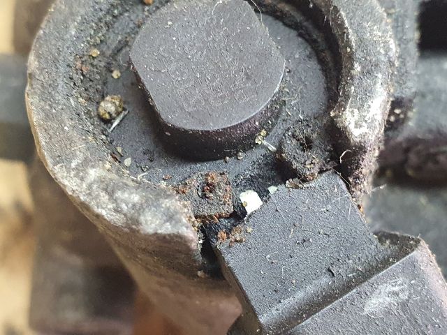 bontott VW GOLF VII Klímakompresszor